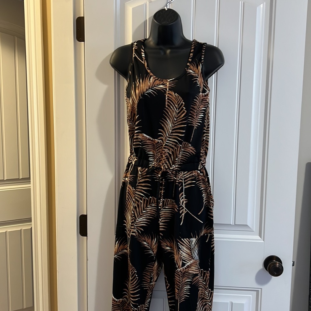 Tropical leaf print romper Nicole miller